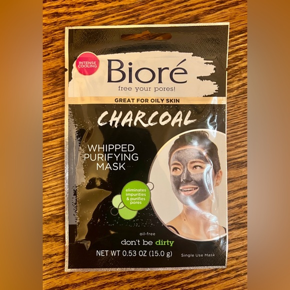 Bioré charcoal whipped purifying mask 8 count - Picture 2 of 3